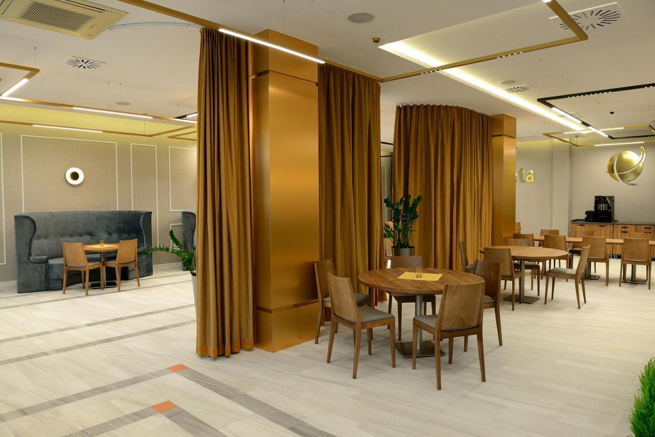 Quest Hotel - Dawniej Hotel Planeta Бжеско Екстер'єр фото